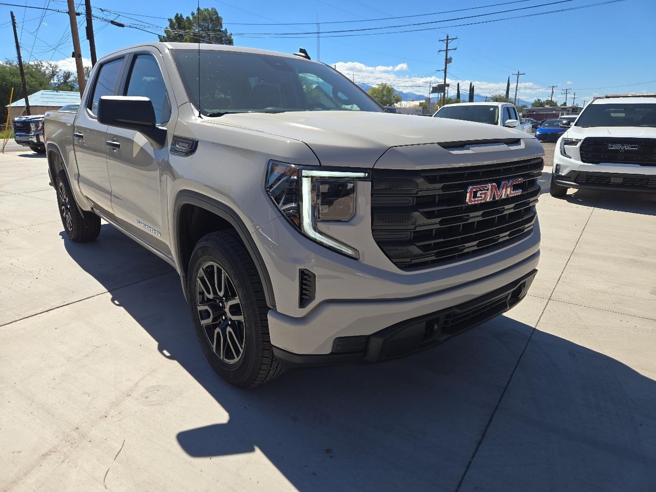 GMC Sierra photo 9