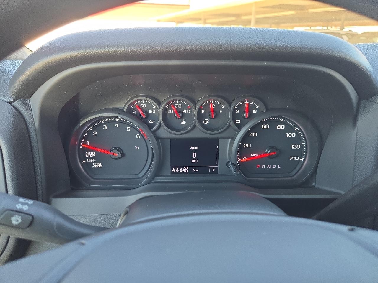 GMC Sierra photo 18
