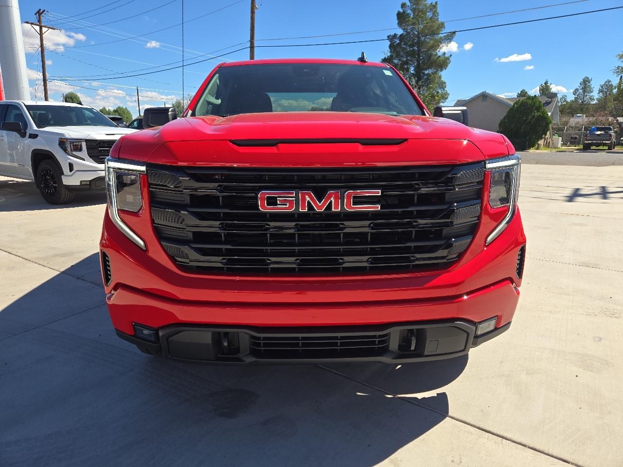 GMC Sierra photo 10