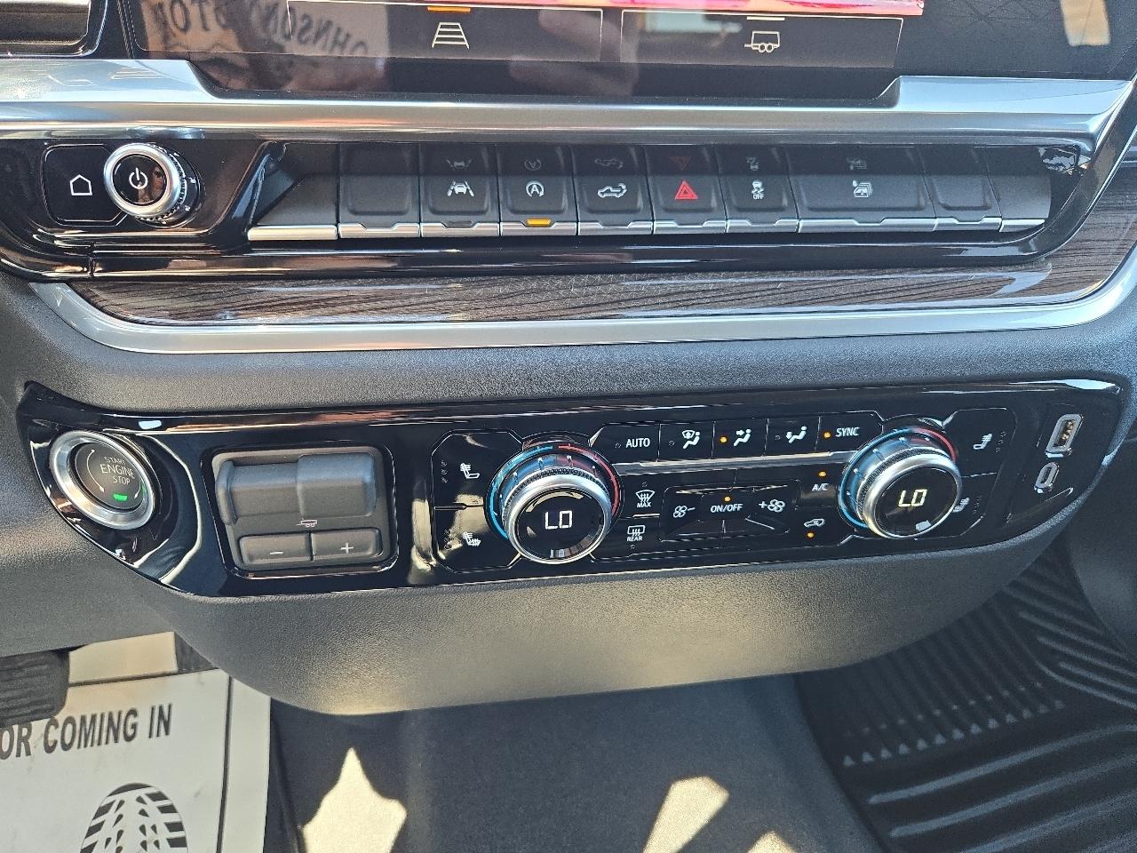 GMC Sierra photo 22
