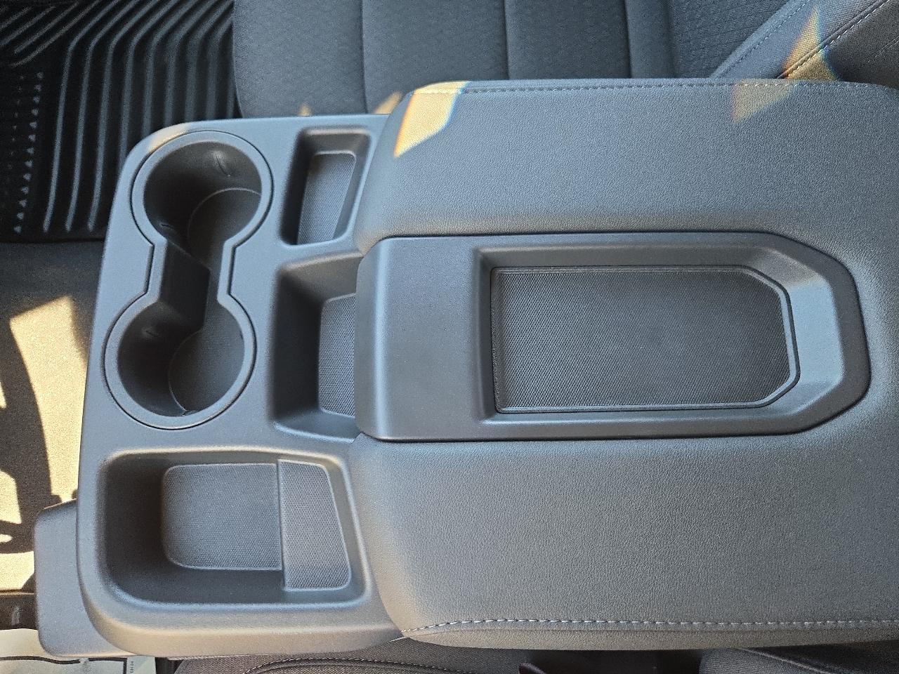 GMC Sierra photo 23