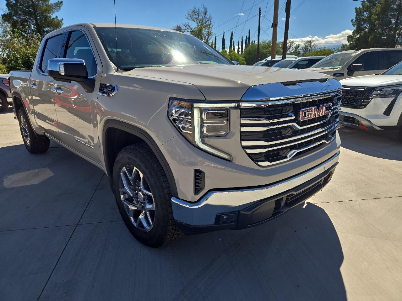 GMC Sierra photo 9