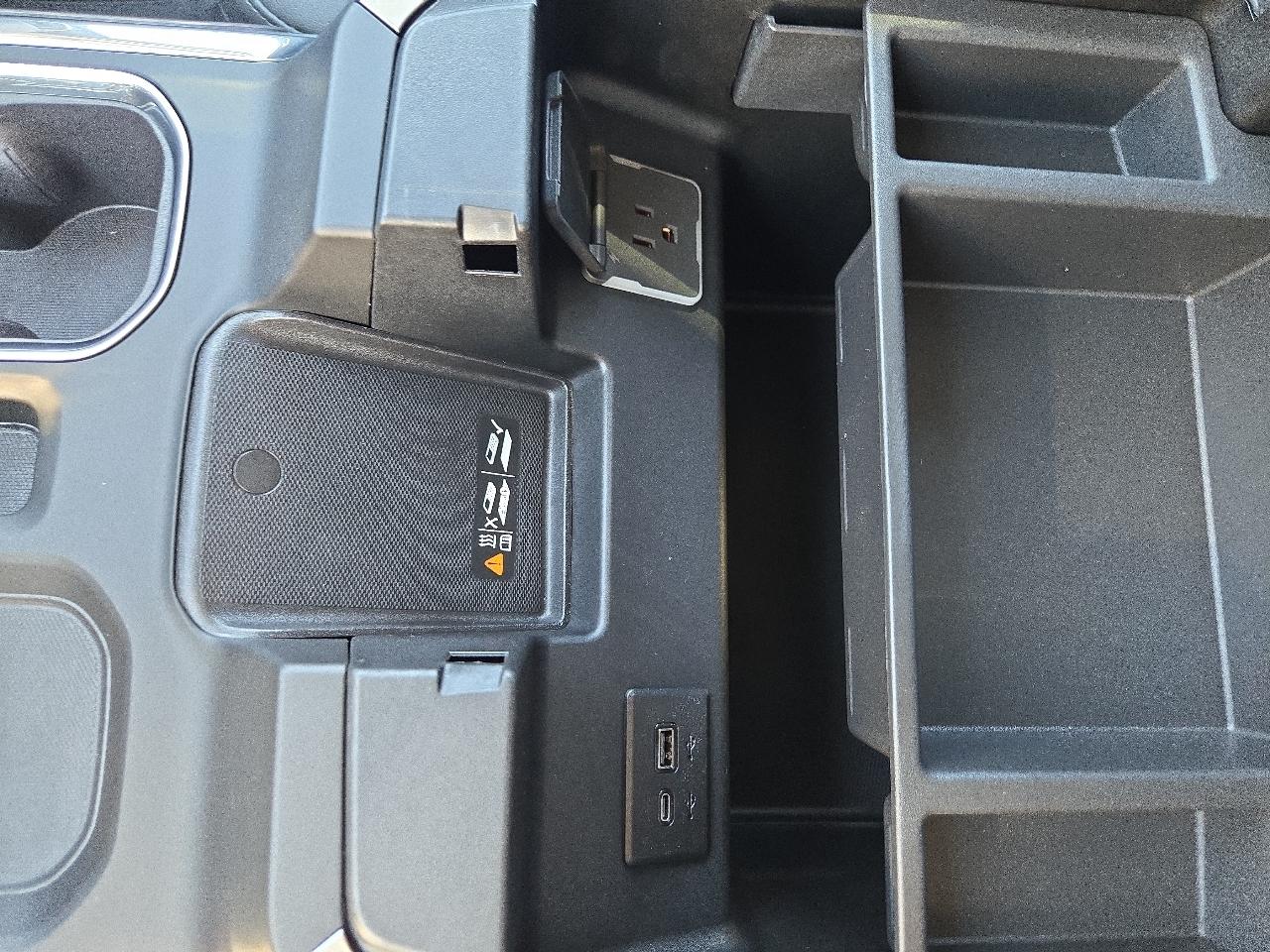 GMC Sierra photo 24