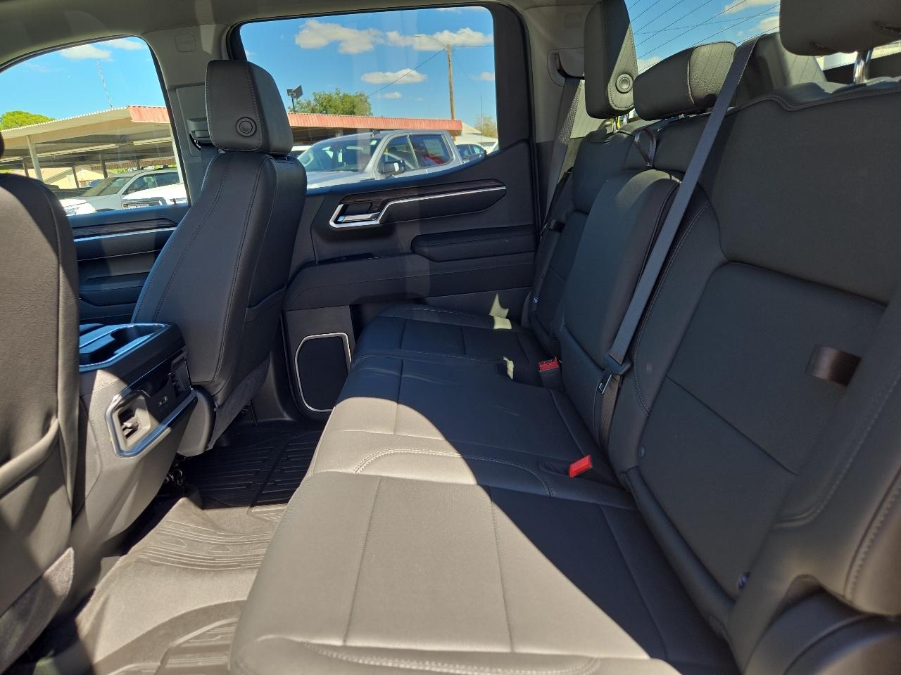 GMC Sierra photo 25