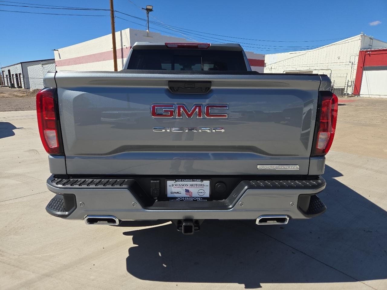 GMC Sierra photo 4