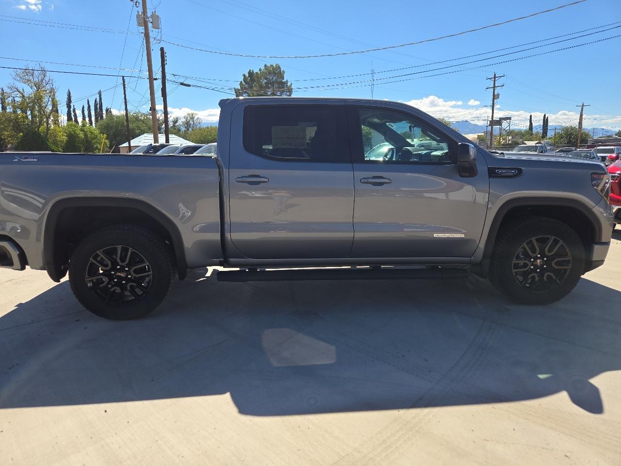 GMC Sierra photo 7
