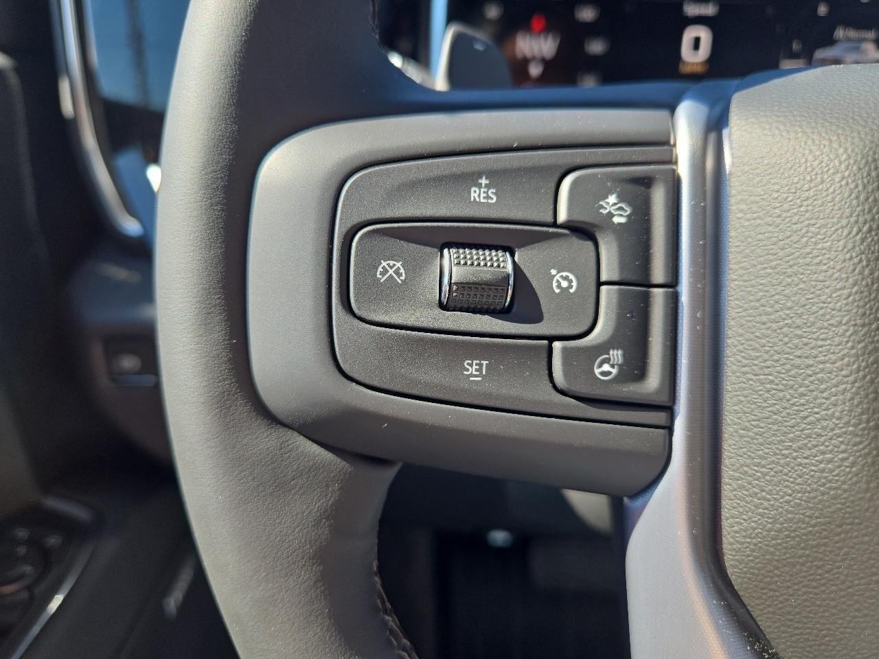 GMC Sierra photo 16