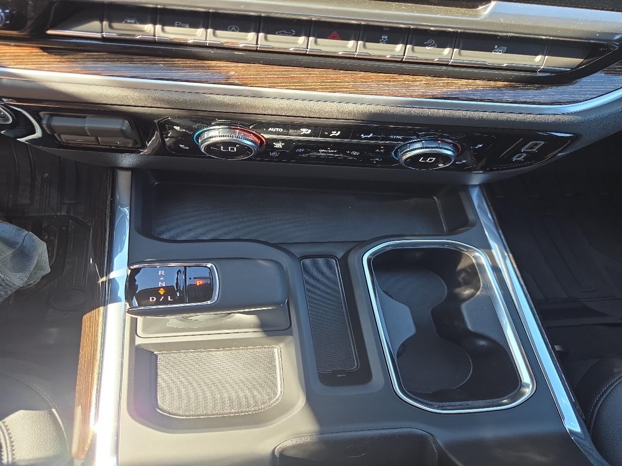 GMC Sierra photo 21
