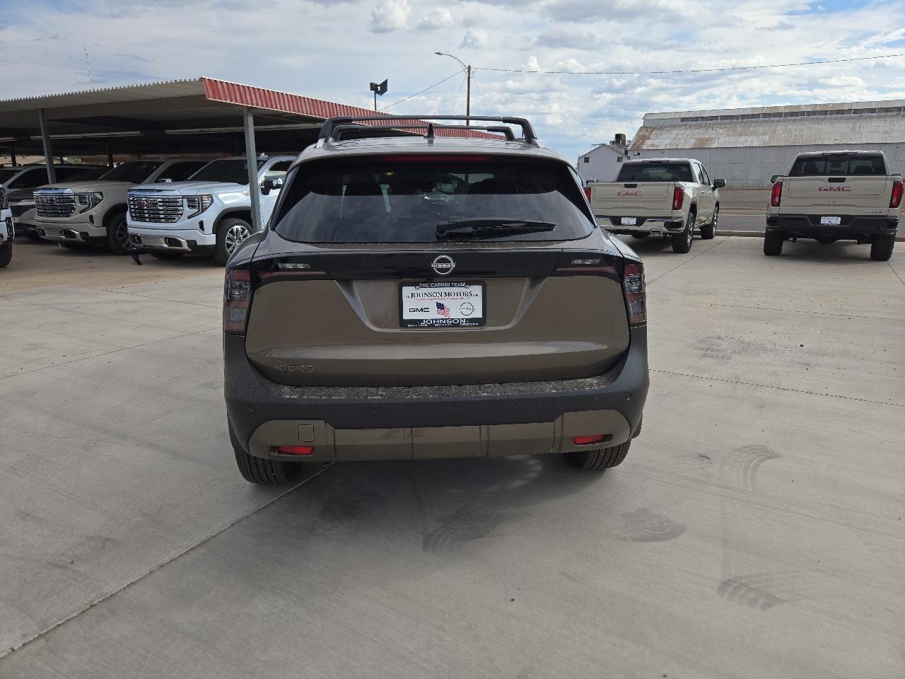 Nissan Kicks SR FWD 2027