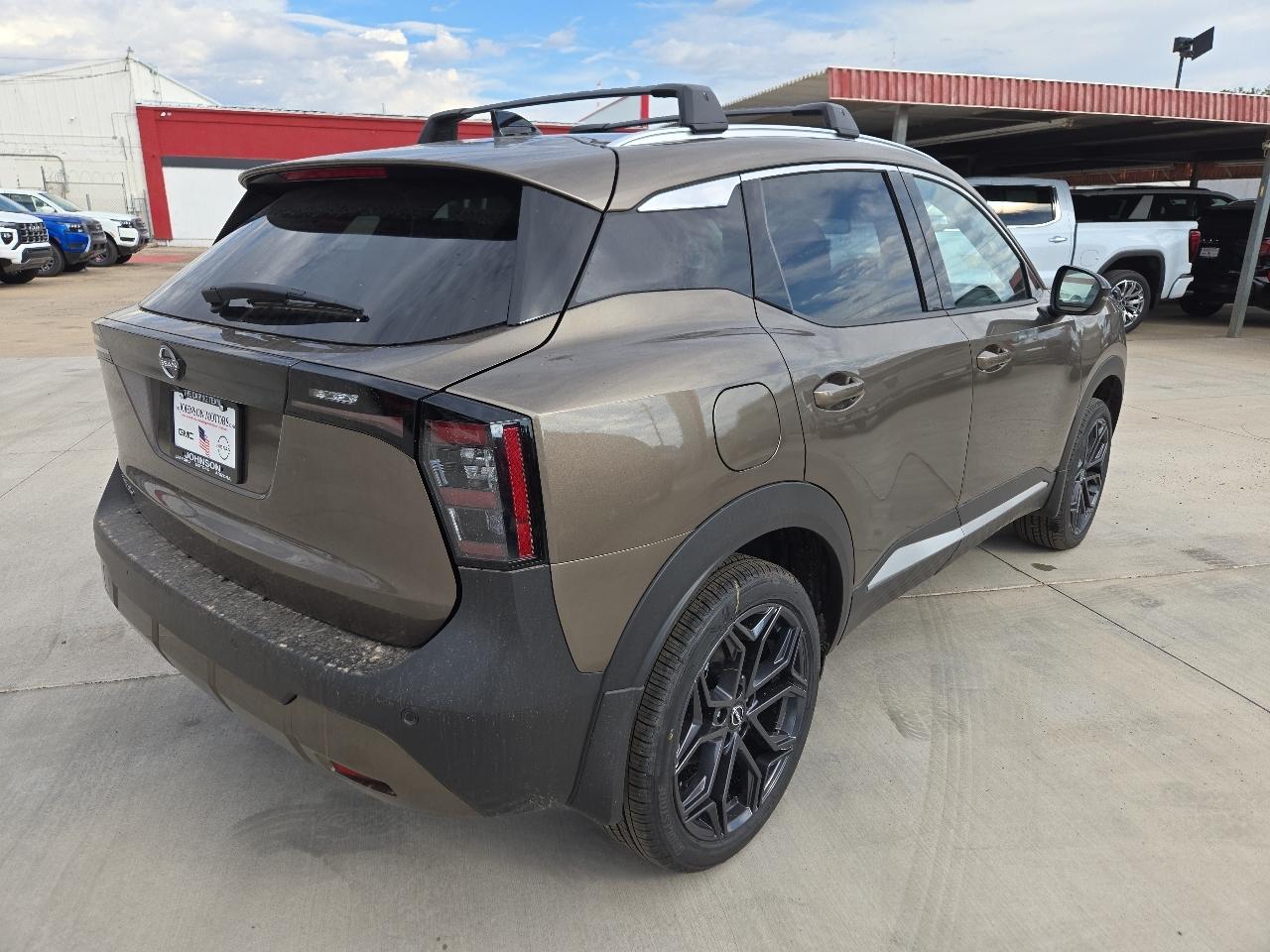 Nissan Kicks SR FWD 2027