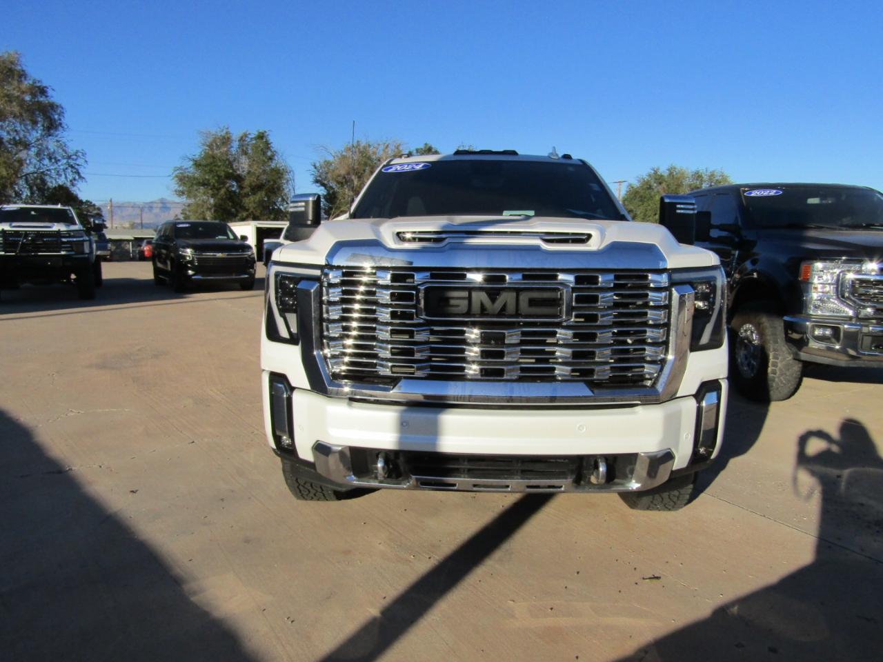 GMC Sierra 3500HD  2024
