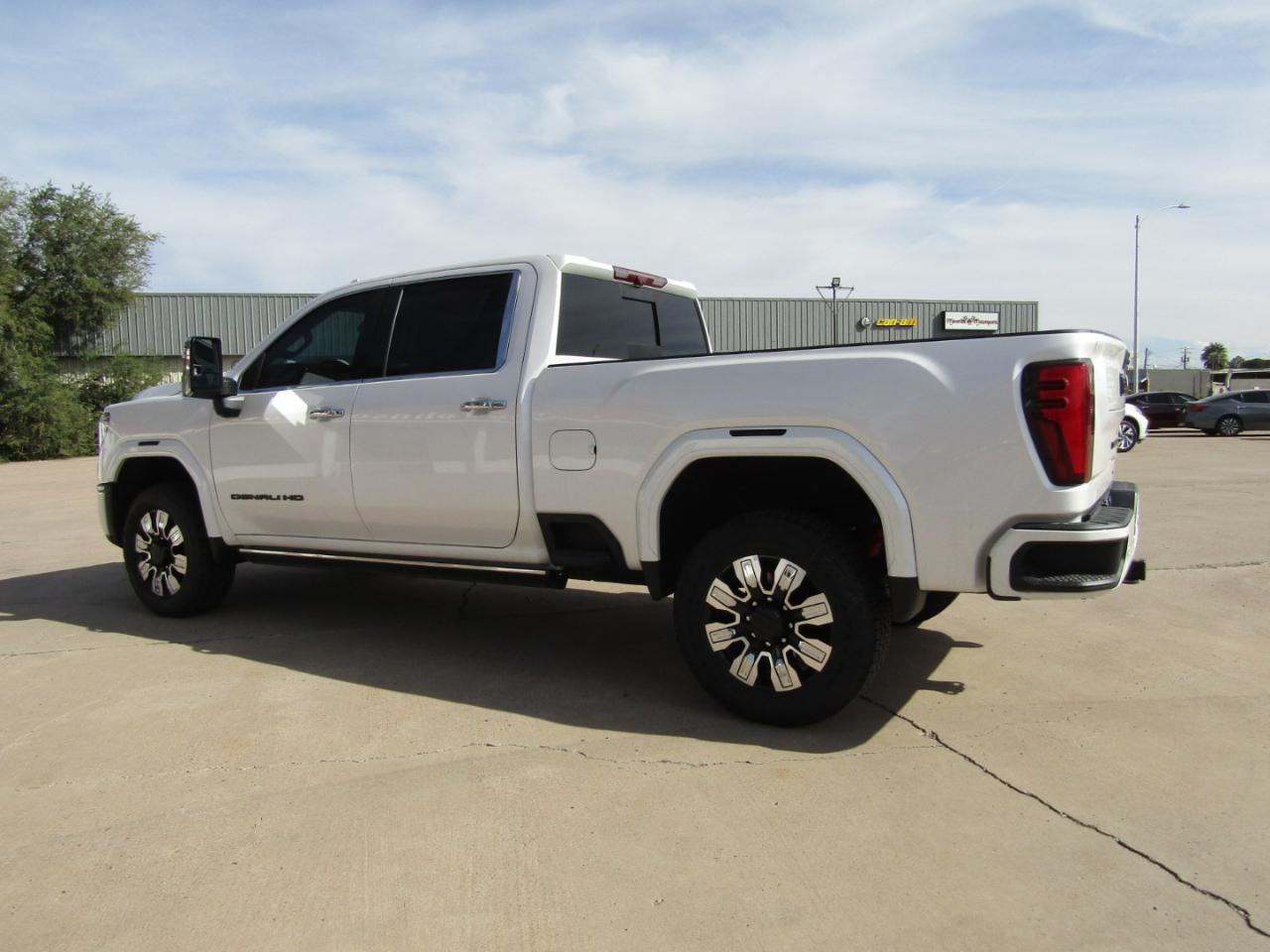 GMC Sierra 3500HD  2024