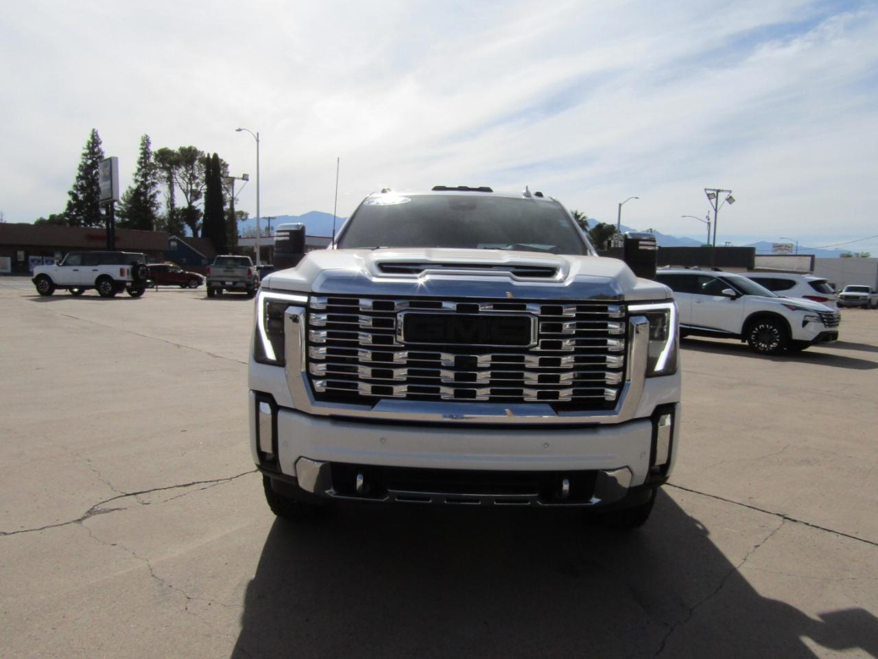 GMC Sierra 3500HD  2024
