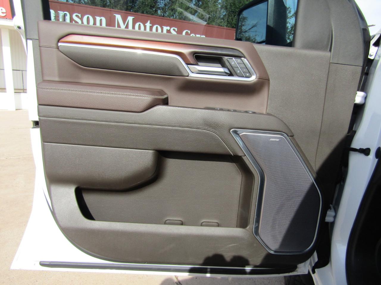 GMC Sierra 3500HD  2024