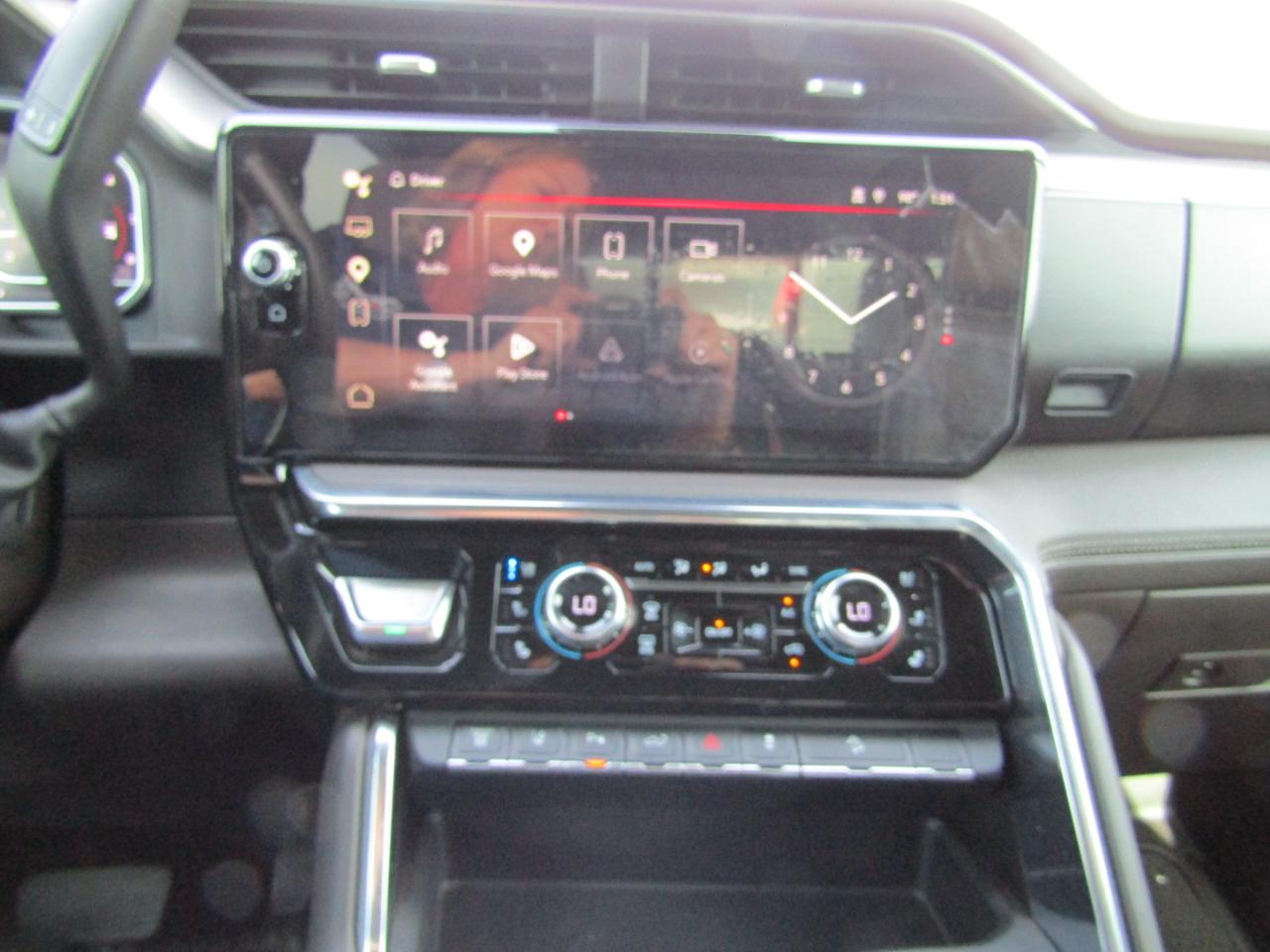 GMC Sierra 3500HD  2024