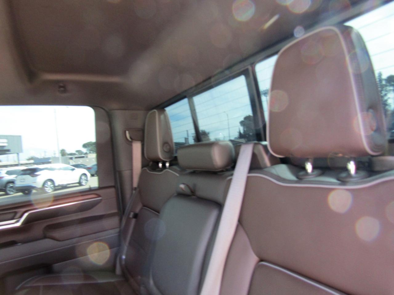 GMC Sierra 3500HD  2024