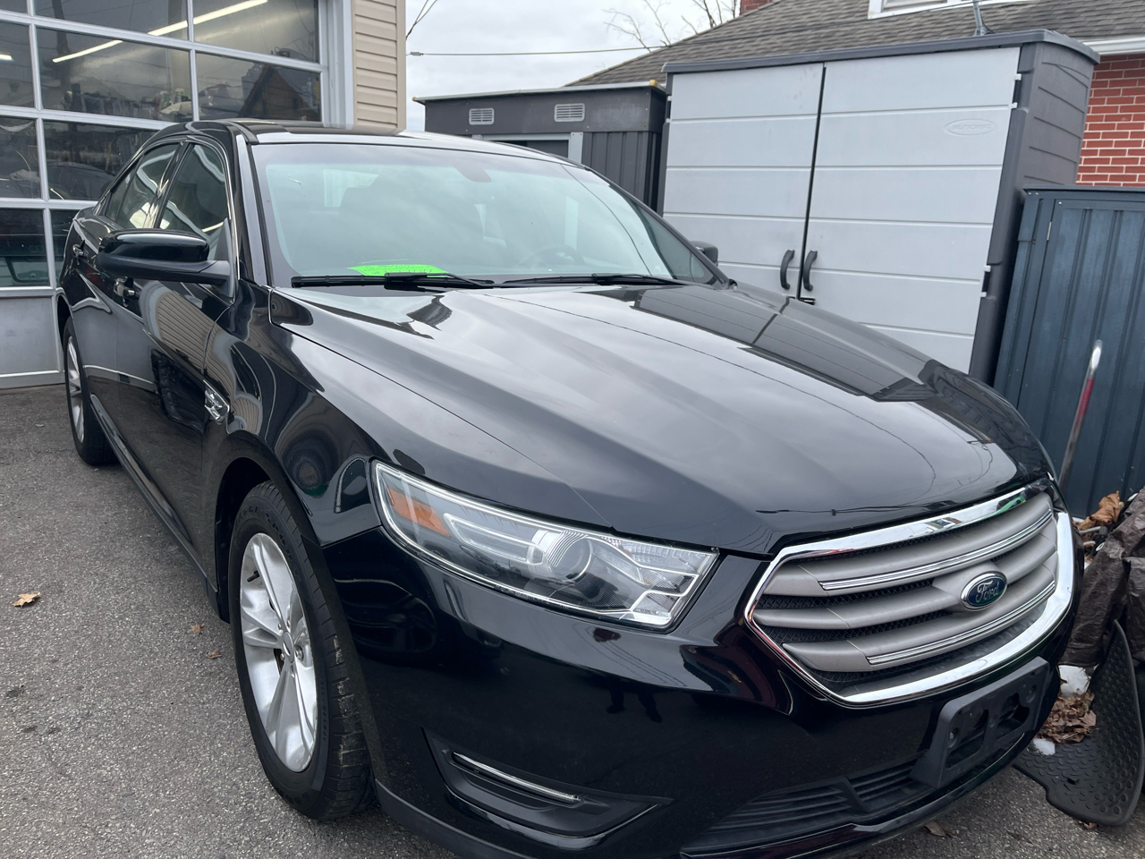 2016 Ford Taurus SEL FWD