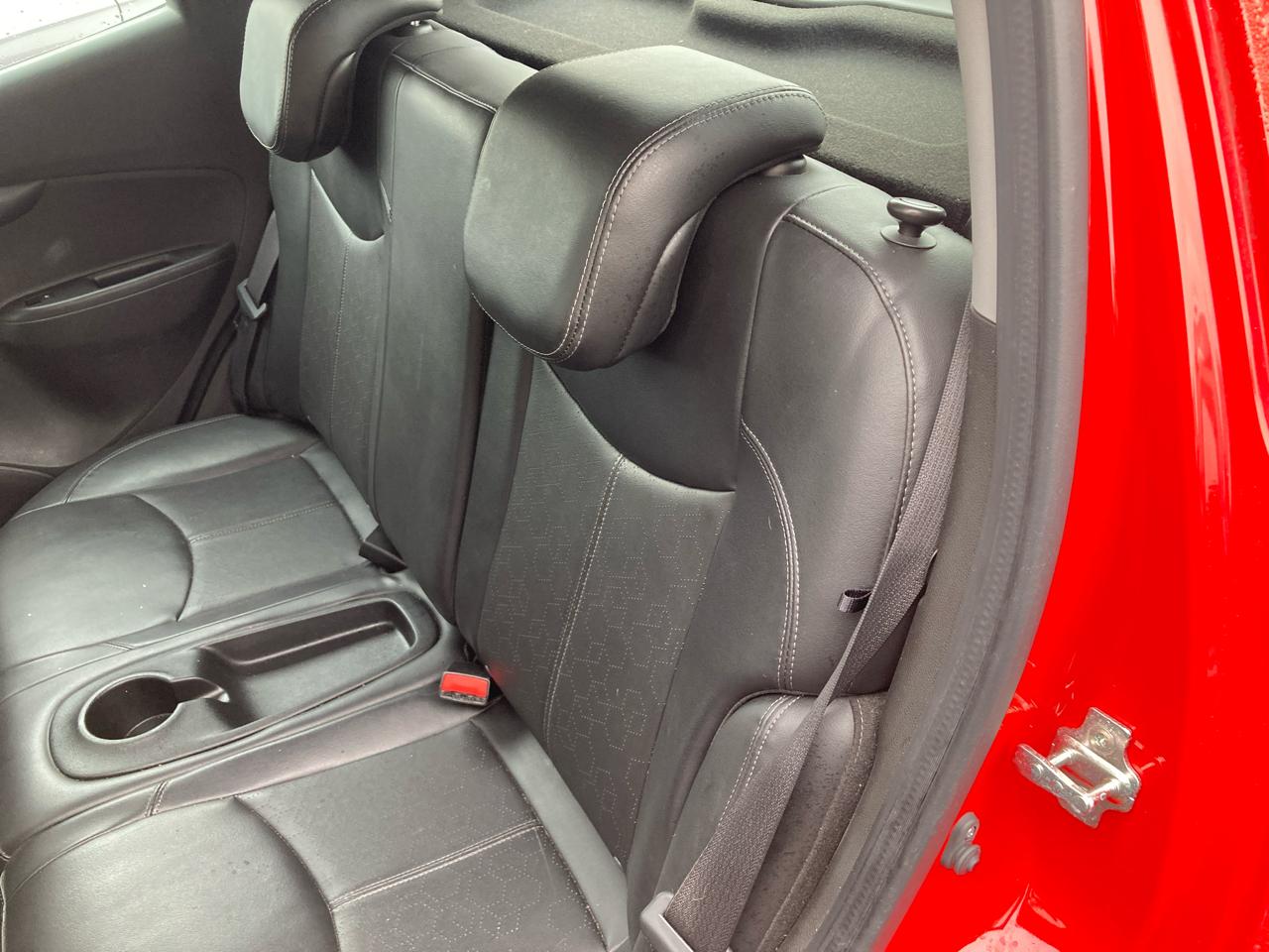 Chevrolet Spark 2LT CVT 2016