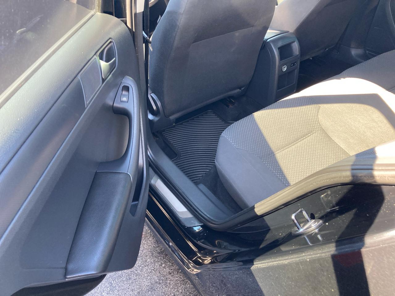 Volkswagen Jetta S 2013