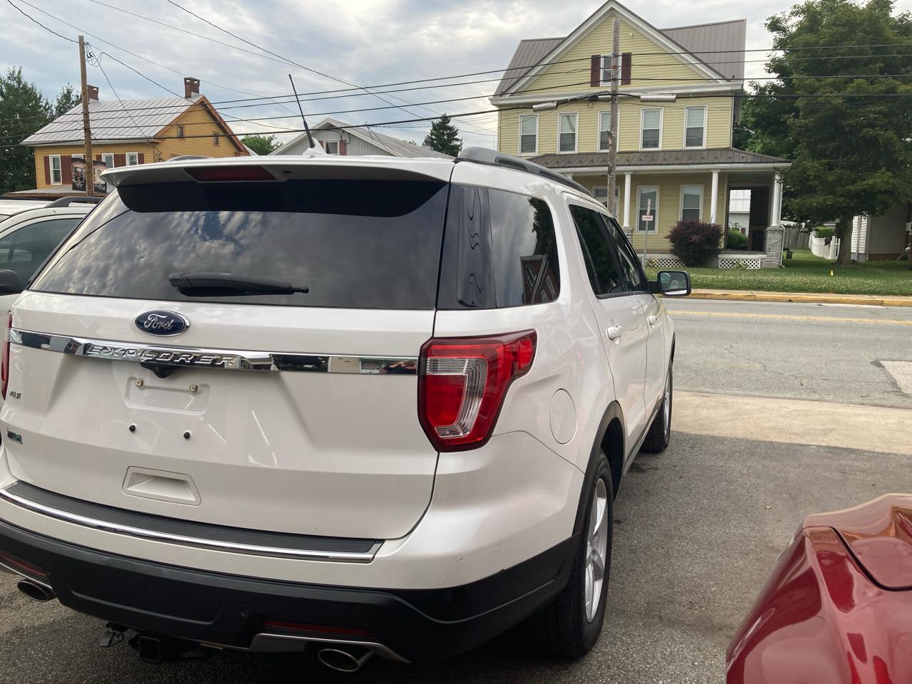 Ford Explorer 4dr XLT 2018