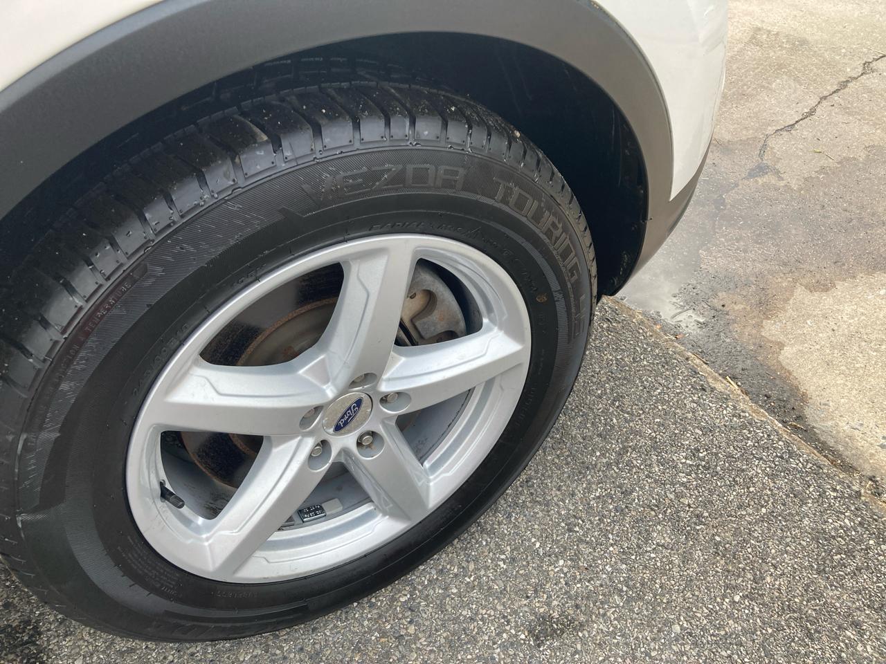 Ford Explorer 4dr XLT 2018