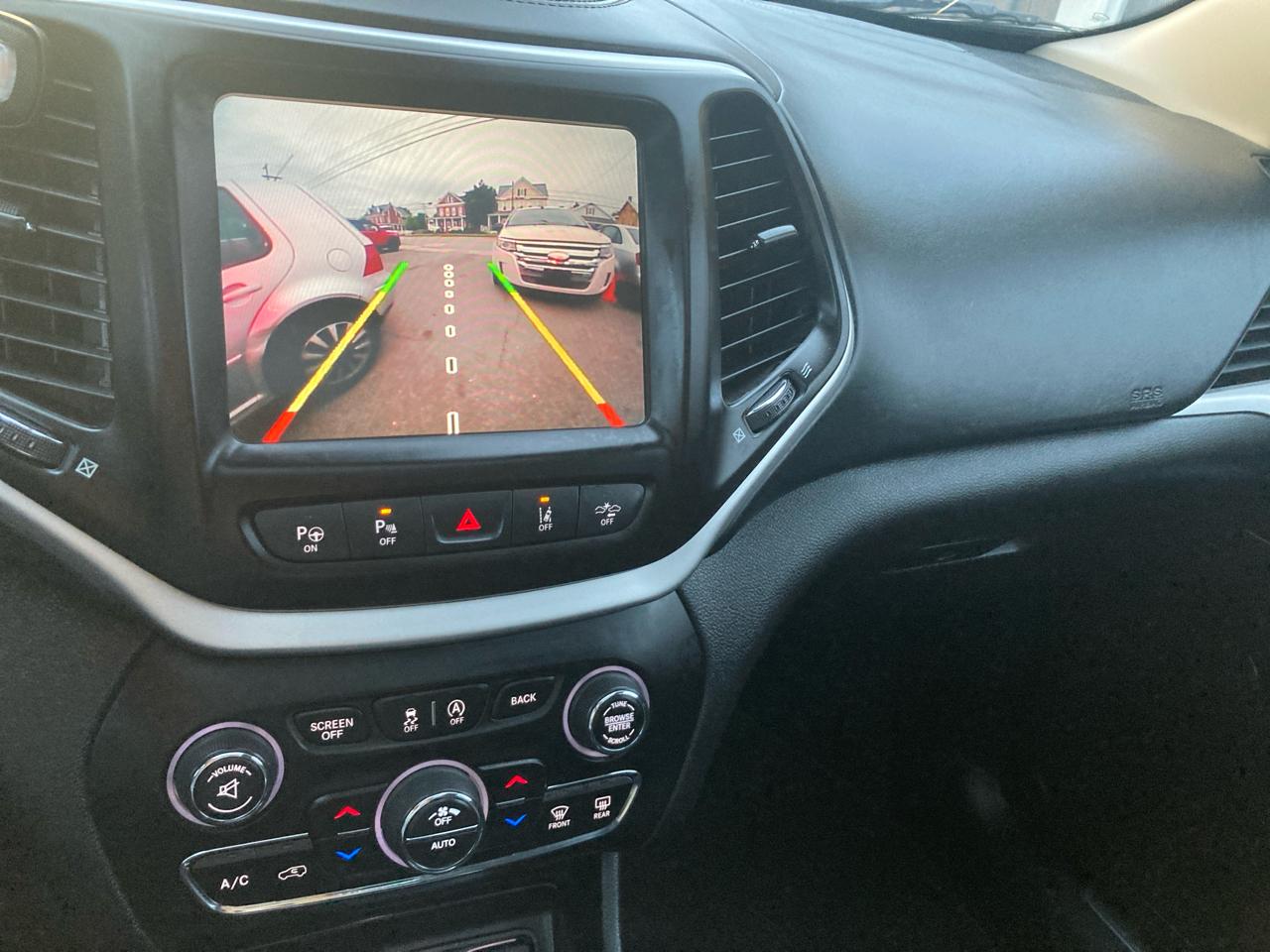 Jeep Cherokee Overland 4WD 2018