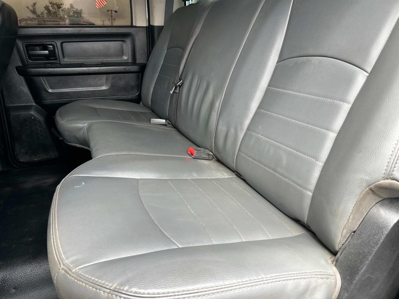 RAM 3500 Chassis Cab Tradesman 4WD Crew Cab 60" CA 172.4" WB 2018