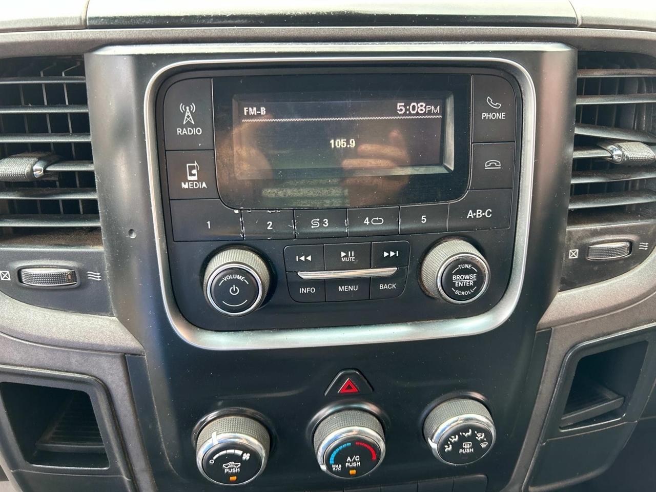 RAM 3500 Chassis Cab Tradesman 4WD Crew Cab 60" CA 172.4" WB 2018