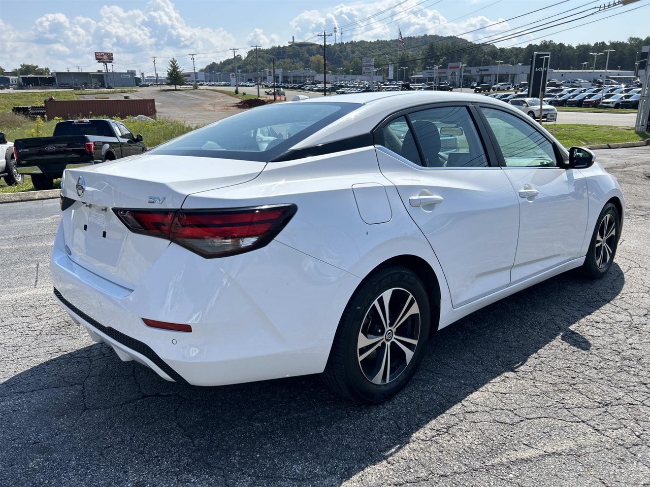 Nissan Sentra SV 4D Sedan 2021 Nissan Sentra SV 4D Sedan 2021