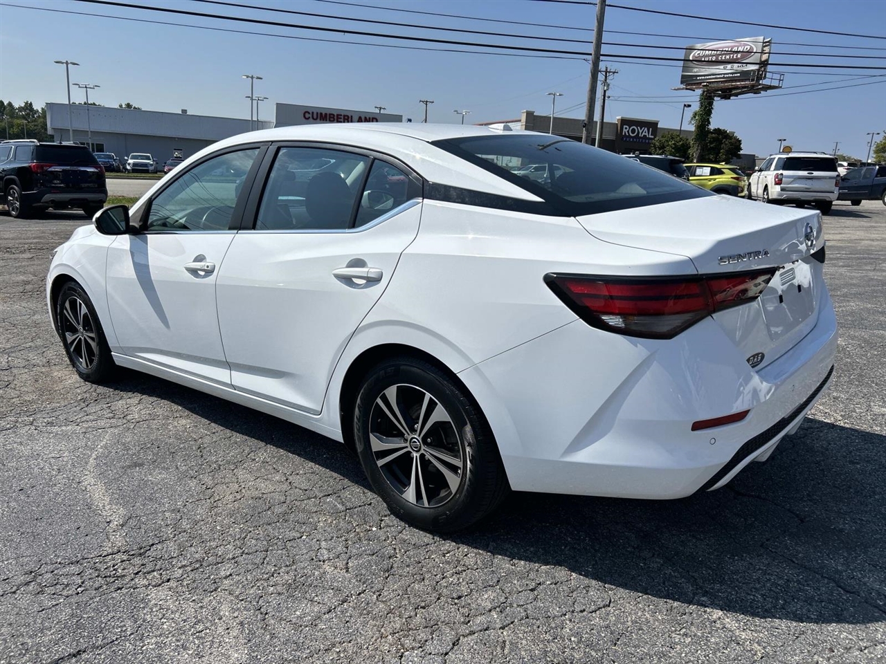 Nissan Sentra SV 4D Sedan 2021 Nissan Sentra SV 4D Sedan 2021