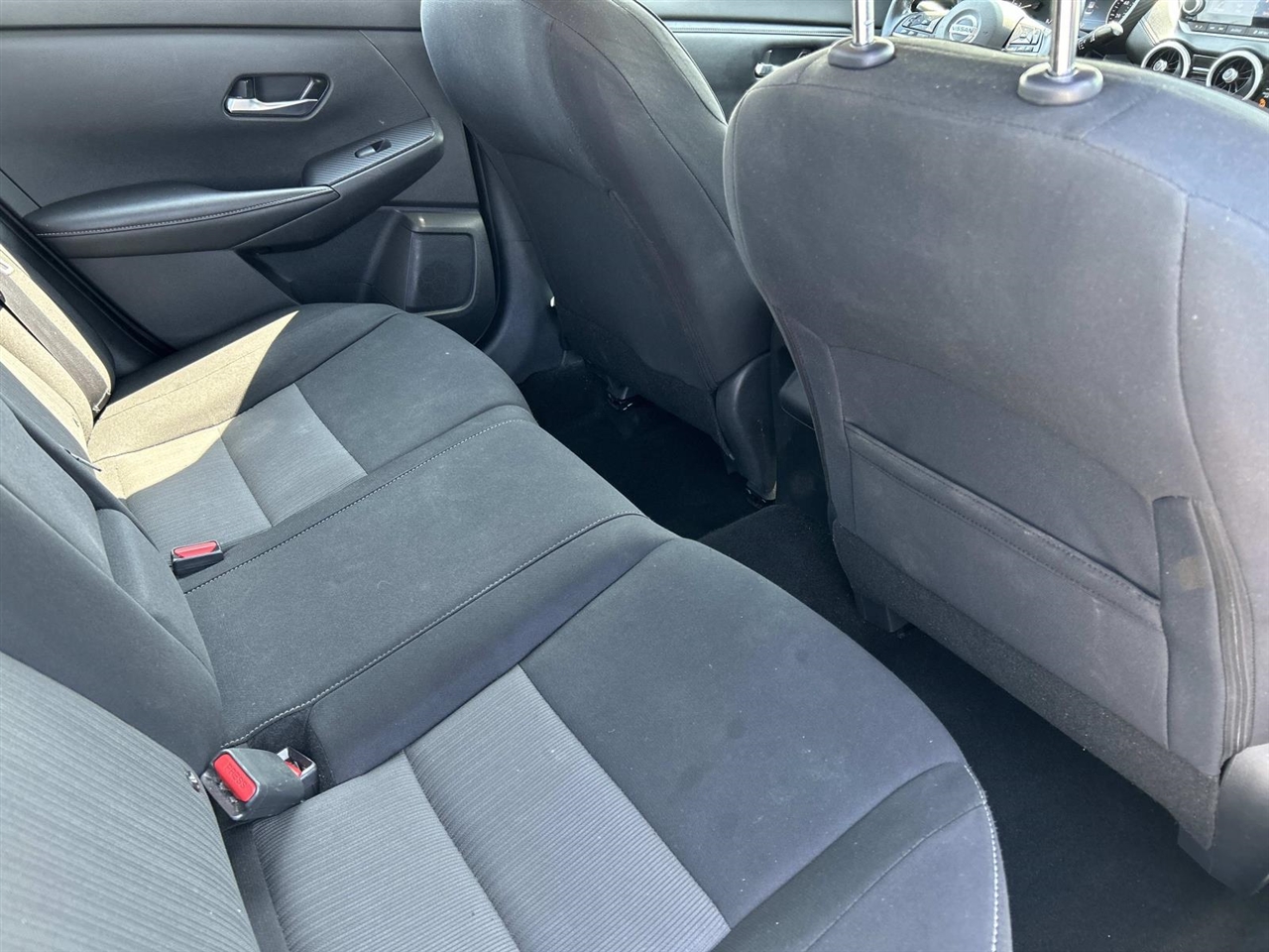 Nissan Sentra SV 4D Sedan 2021 Nissan Sentra SV 4D Sedan 2021