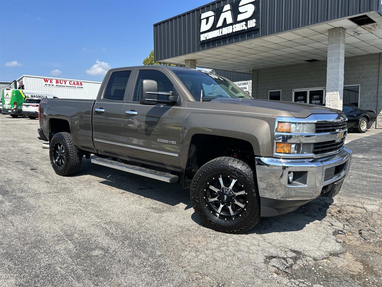 Chevrolet Silverado 2500HD 4WD Double Cab 144.2" LTZ 2015 Chevrolet Silverado 2500HD 4WD Double Cab 144.2" LTZ 2015