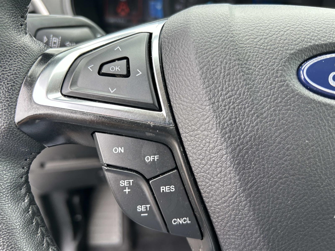 Ford Edge SEL AWD 2024