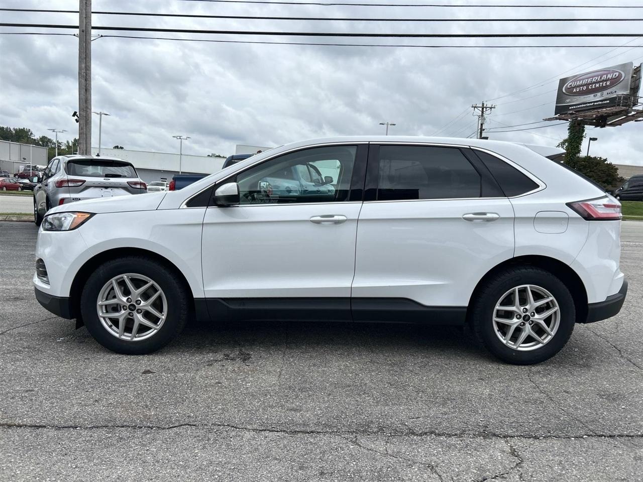 Ford Edge SEL AWD 2024