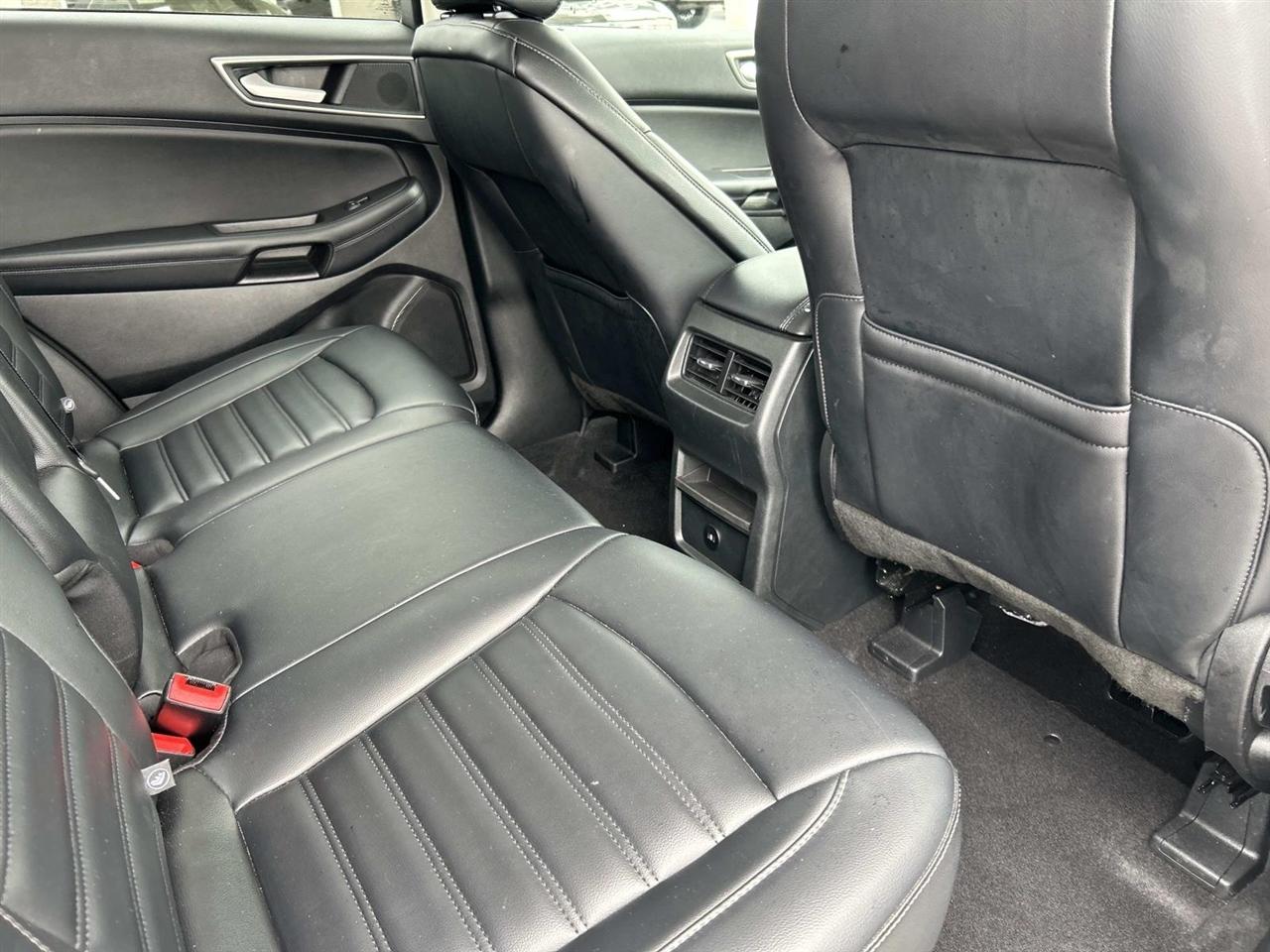 Ford Edge SEL AWD 2024