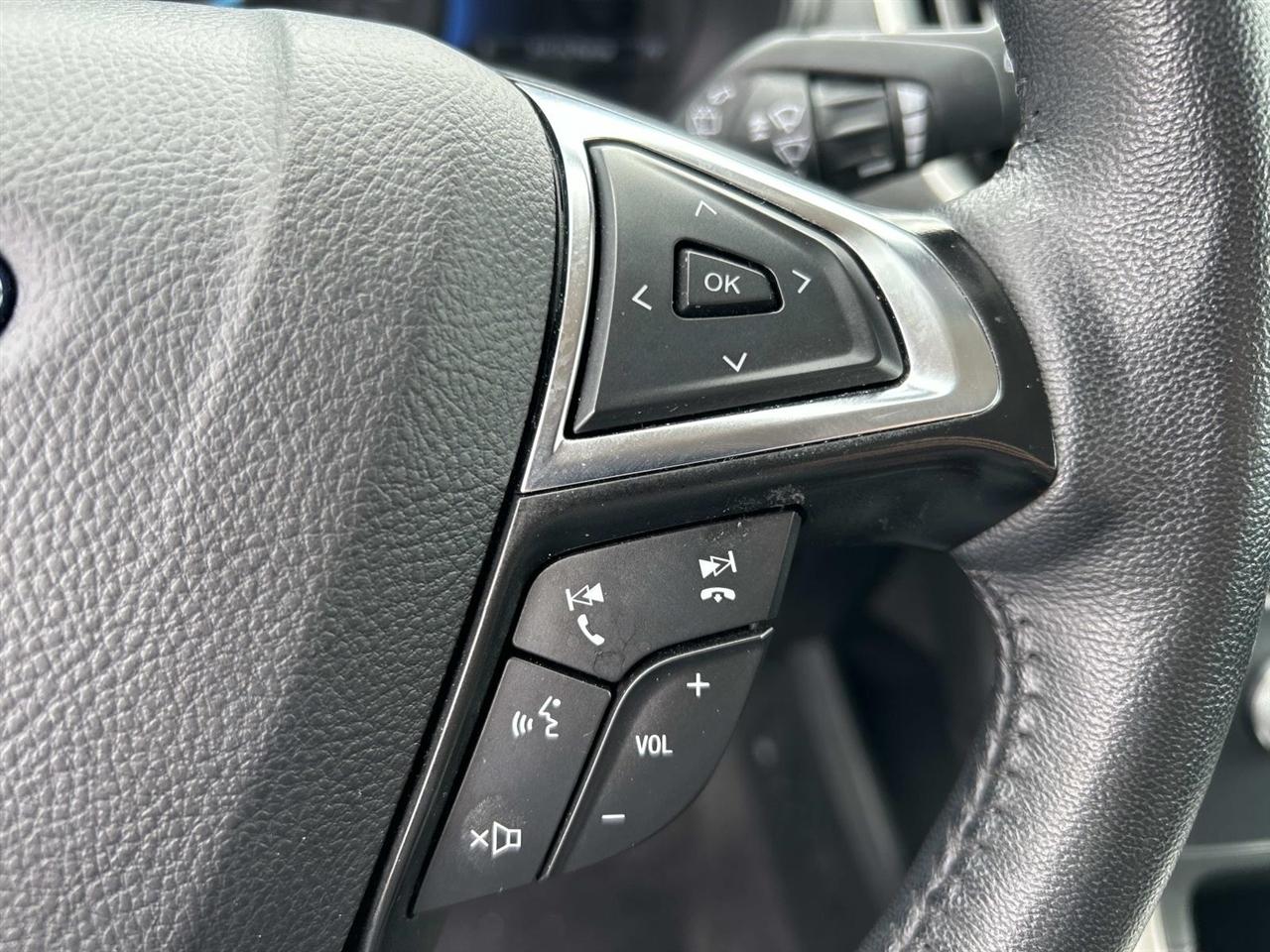 Ford Edge SEL AWD 2024