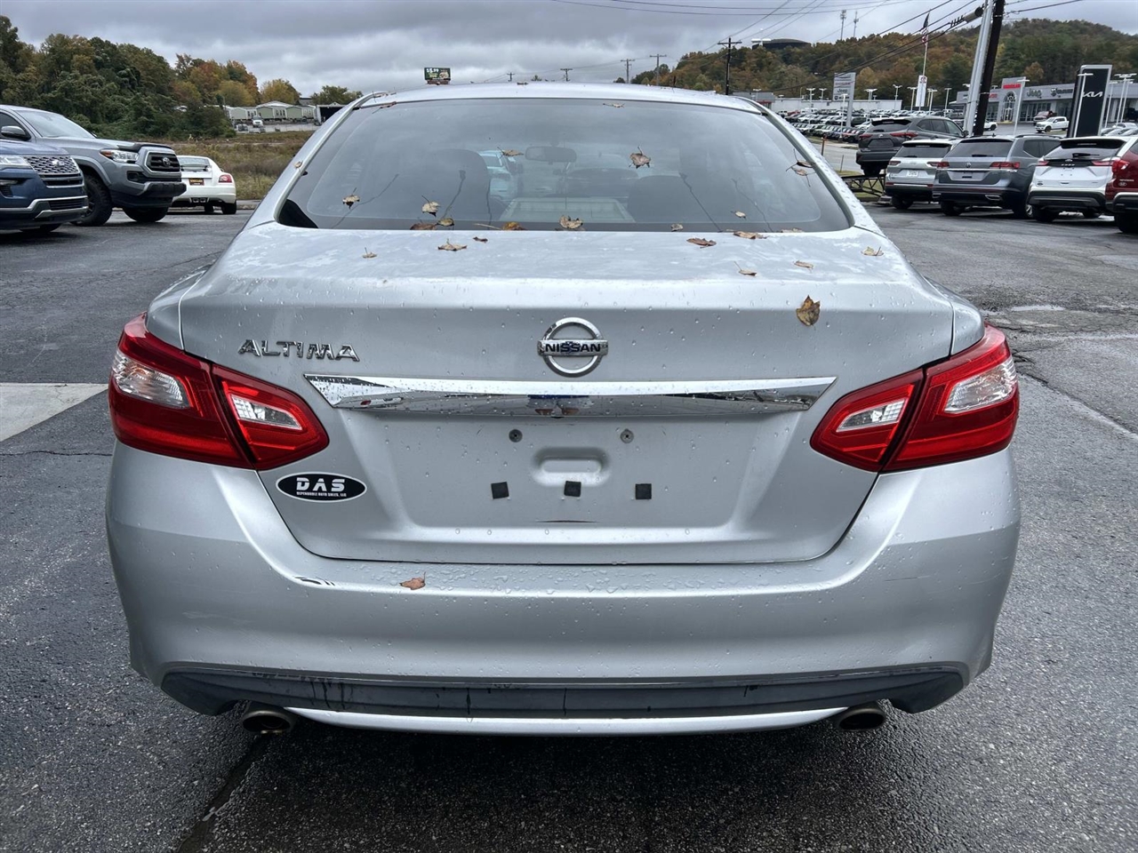 Nissan Altima 4dr Sdn I4 2.5 2016 Nissan Altima 4dr Sdn I4 2.5 2016