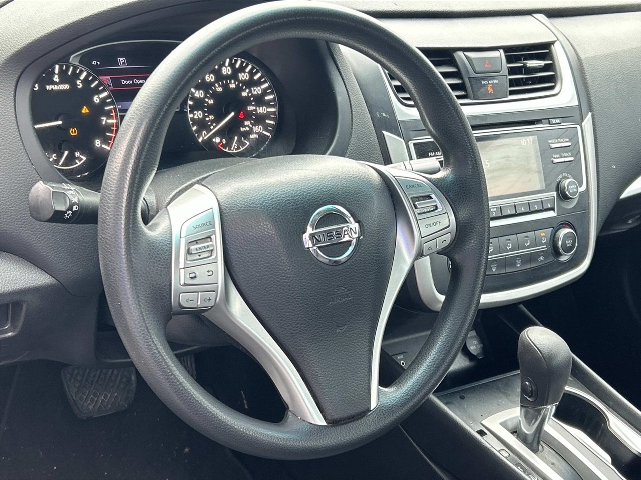 Nissan Altima 4dr Sdn I4 2.5 2016 Nissan Altima 4dr Sdn I4 2.5 2016