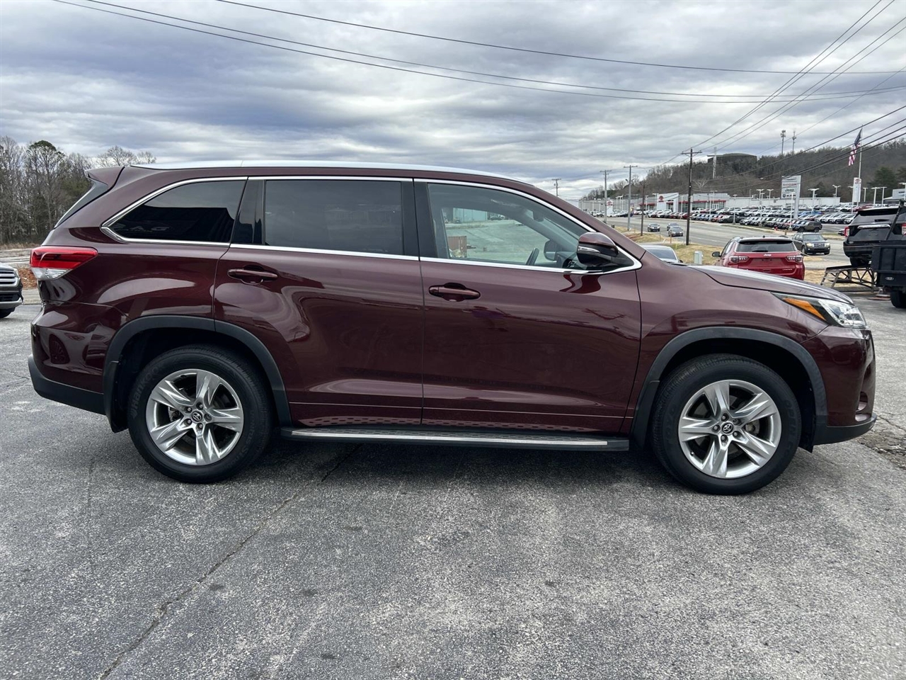 Toyota Highlander Limited V6 FWD (Natl) 2019