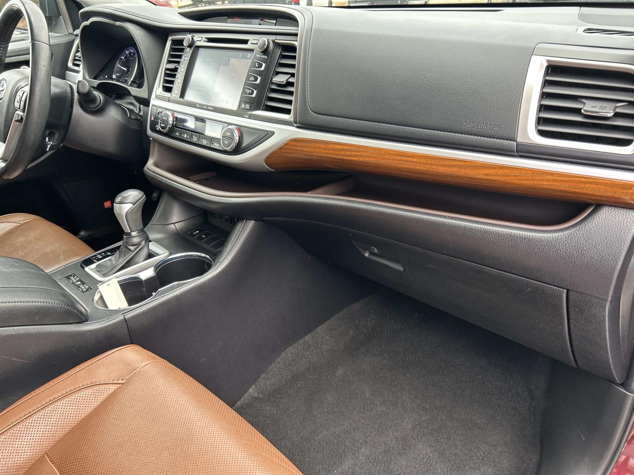 Toyota Highlander Limited V6 FWD (Natl) 2019