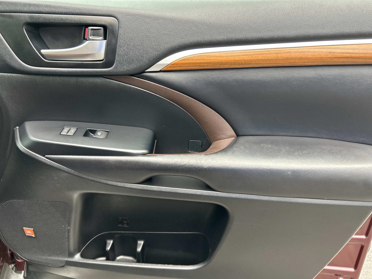 Toyota Highlander Limited V6 FWD (Natl) 2019