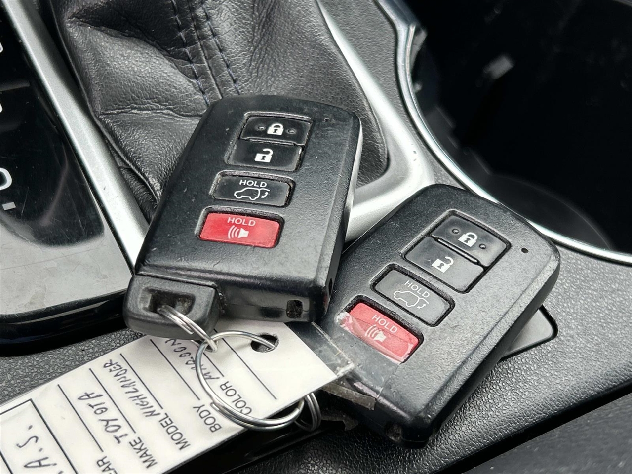 Toyota Highlander Limited V6 FWD (Natl) 2019