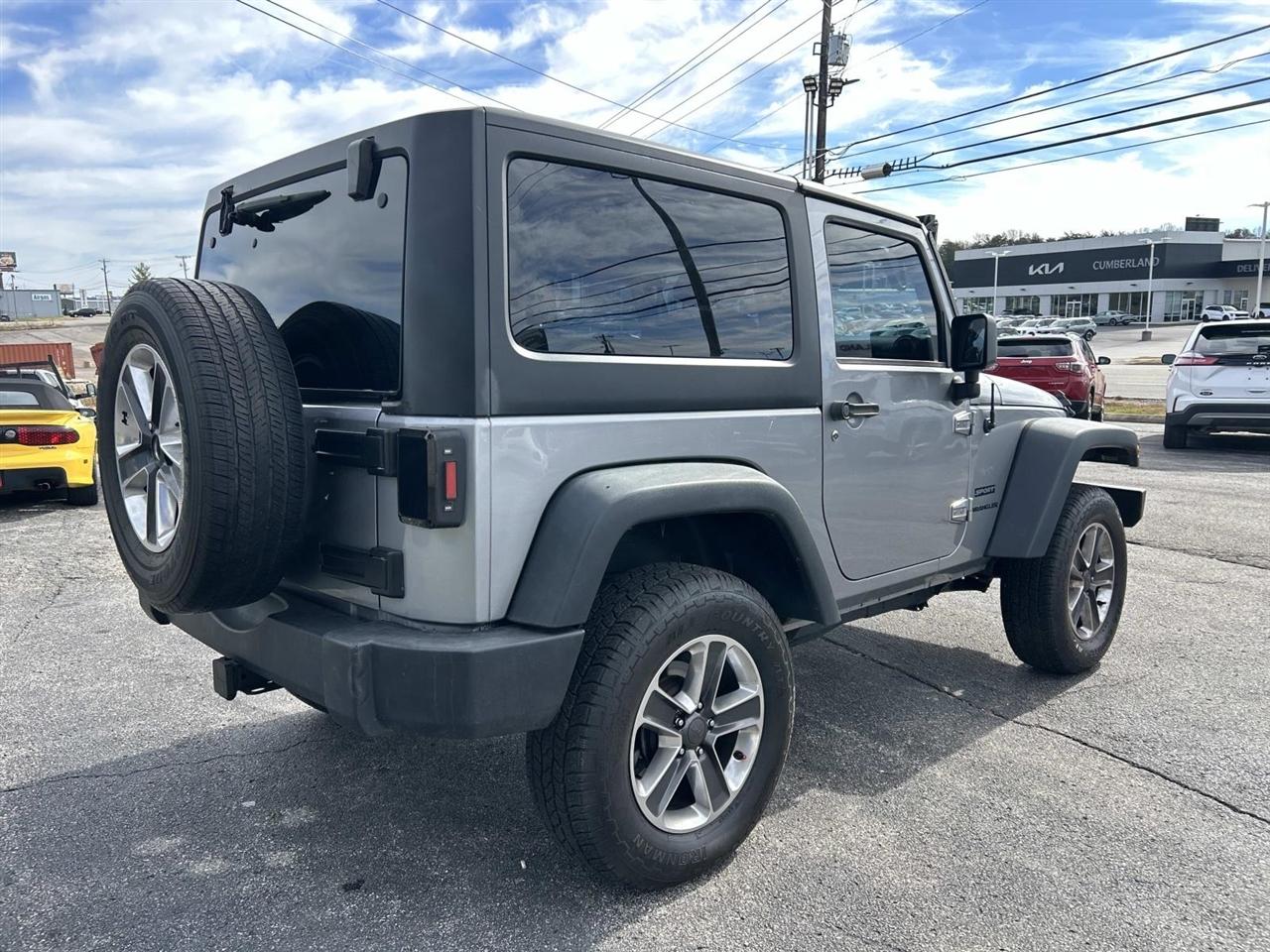Jeep Wrangler Sport 4x4 2017