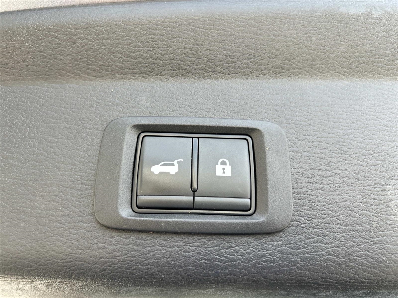 Mitsubishi Outlander SE FWD 2024