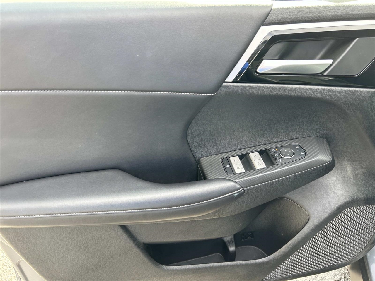 Mitsubishi Outlander SE FWD 2024