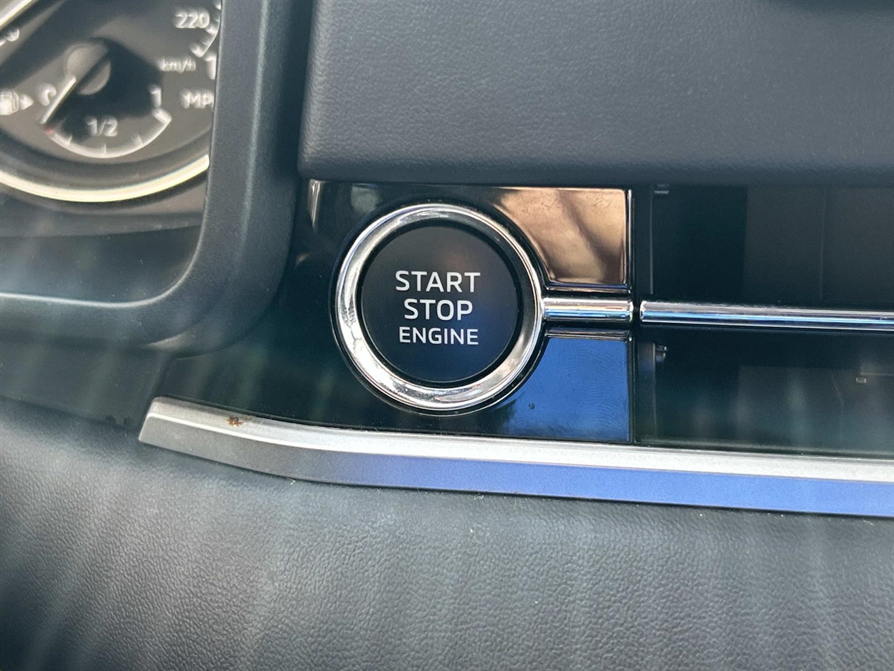 Mitsubishi Outlander SE FWD 2024