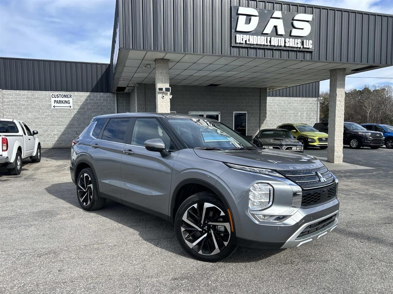 Mitsubishi Outlander SE FWD 2024