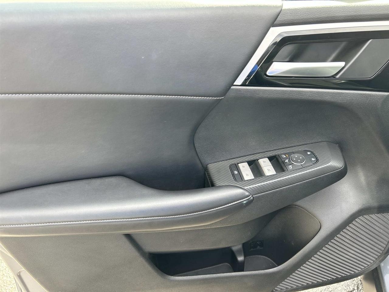 Mitsubishi Outlander SE FWD 2024