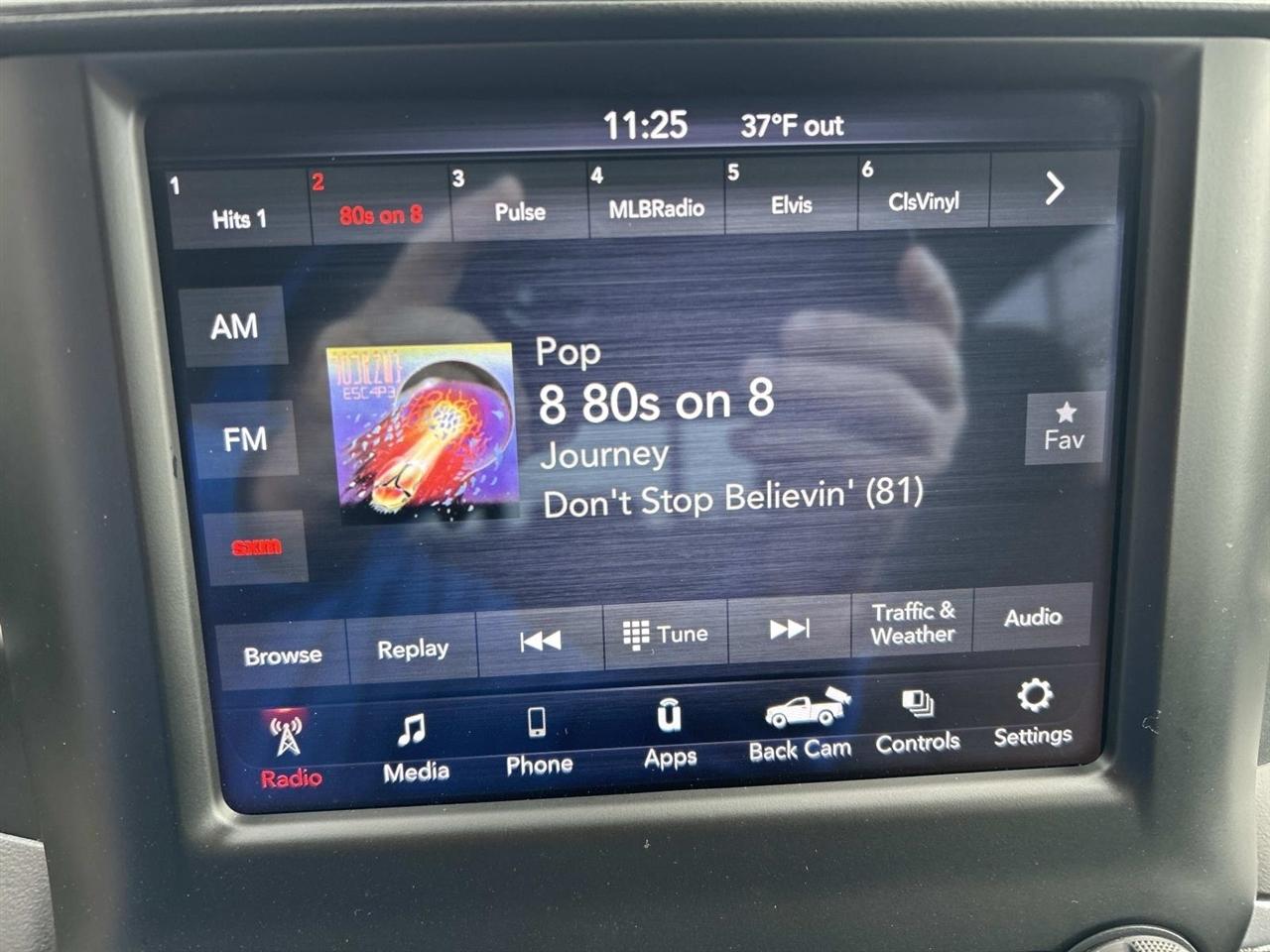 RAM 1500 Big Horn 4x4 Crew Cab 5'7" Box 2020