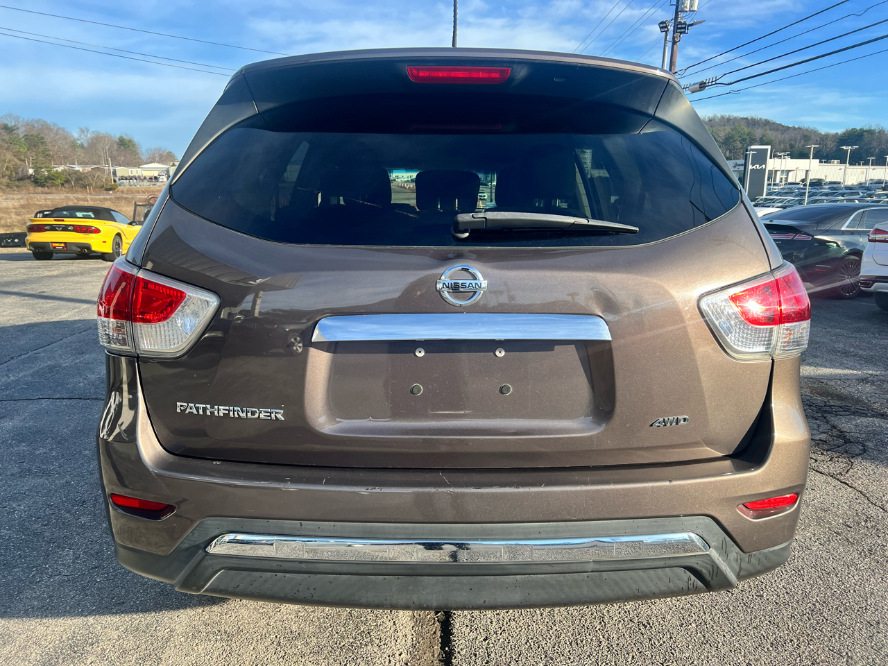 Nissan Pathfinder 4WD 4dr S 2015